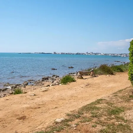 Eden Privata Sul Mare Holiday home *